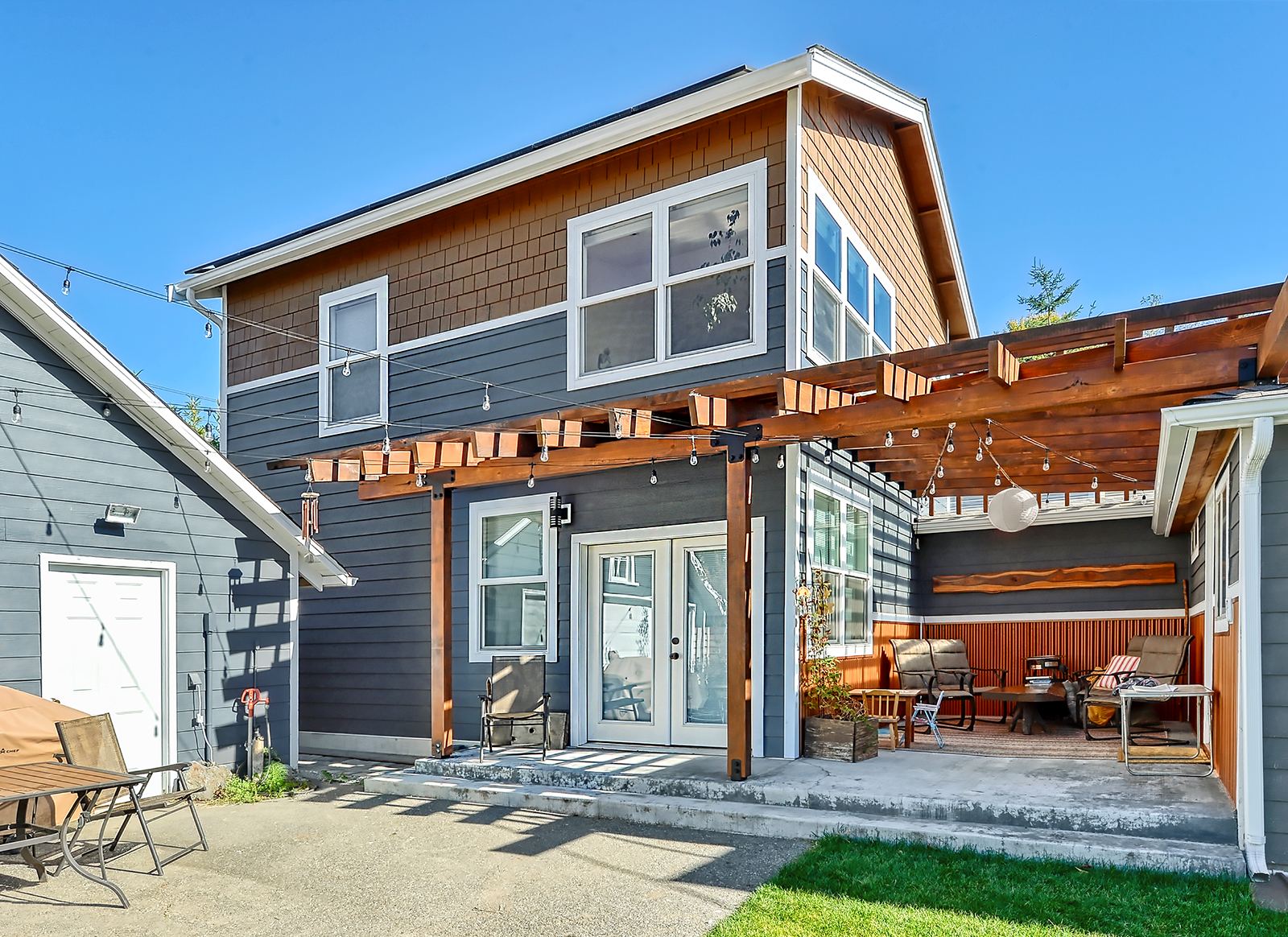 Wilson Garage — accessory dwelling addition